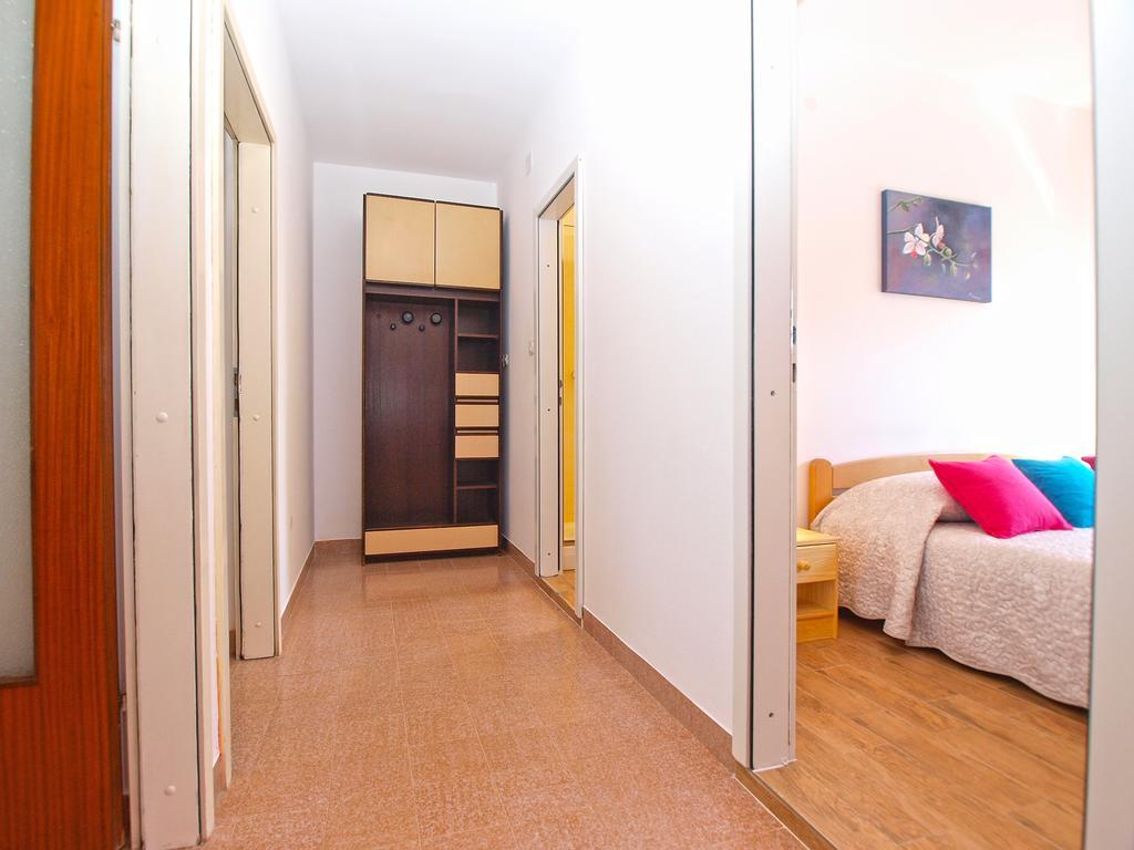 Apartment Snezana 1200 Fažana Exterior foto