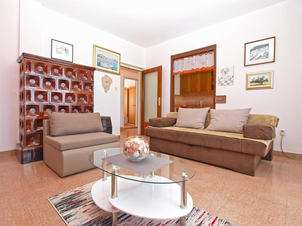 Apartment Snezana 1200 Fažana Exterior foto