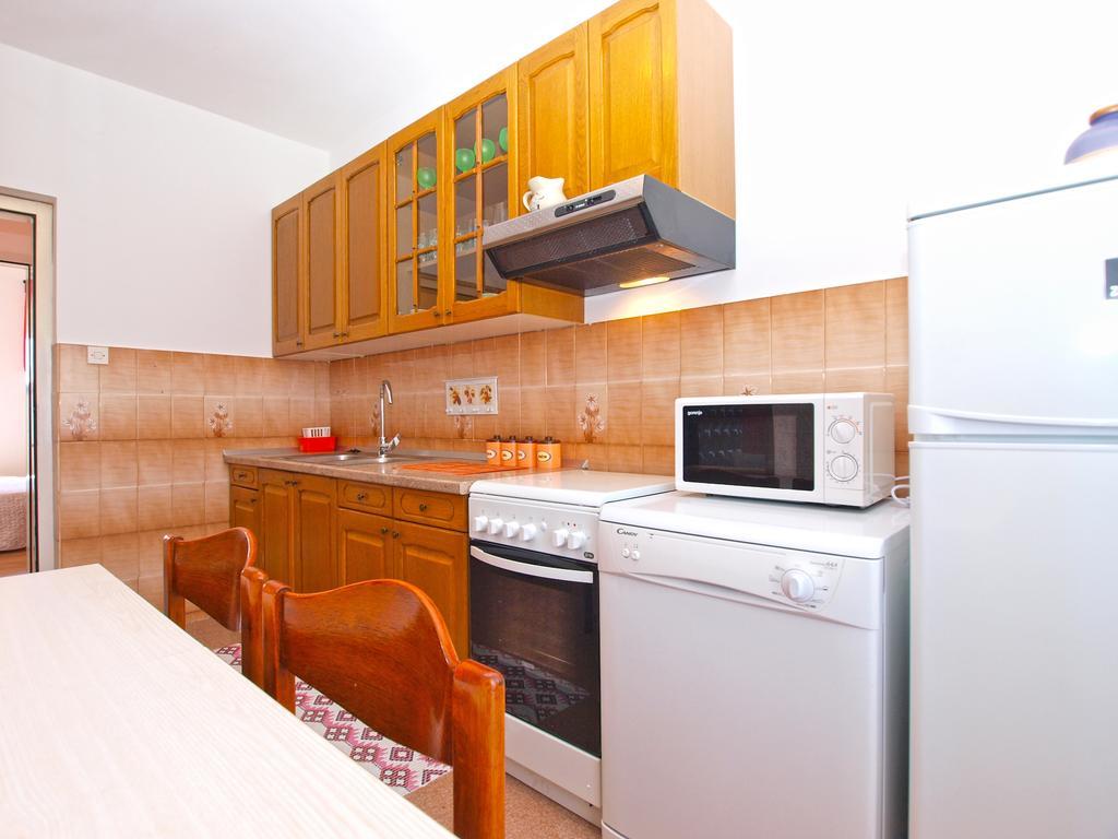 Apartment Snezana 1200 Fažana Exterior foto